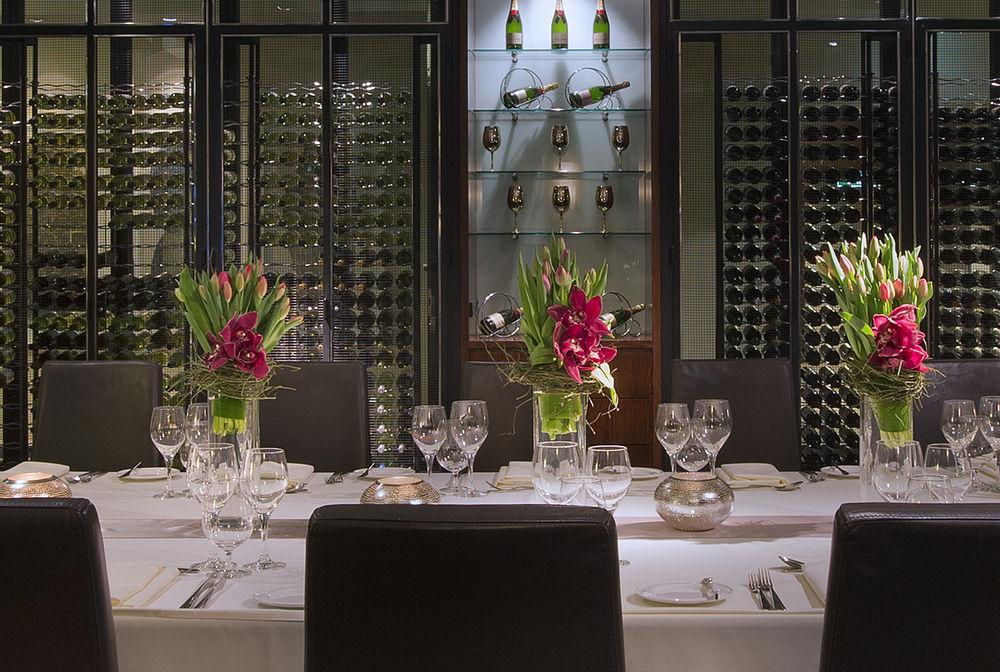 The Westin Melbourne Ξενοδοχείο Εξωτερικό φωτογραφία The Wine Room