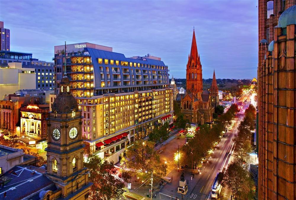 The Westin Melbourne Ξενοδοχείο Εξωτερικό φωτογραφία The hotel at dusk
