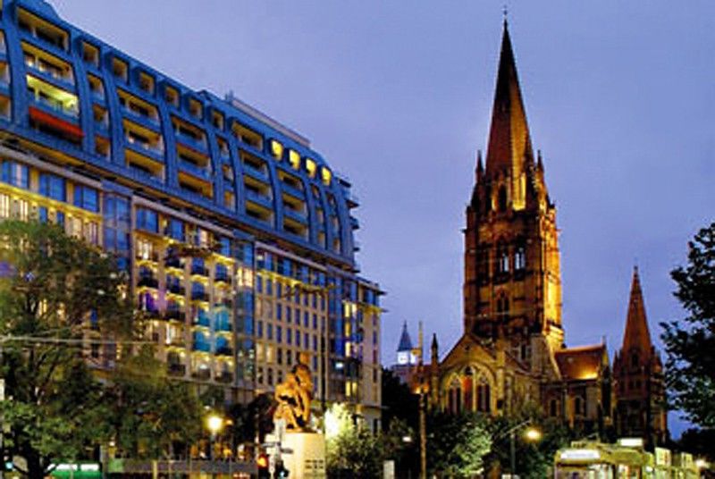 The Westin Melbourne Ξενοδοχείο Εξωτερικό φωτογραφία The St Patrick's Cathedral, Melbourne